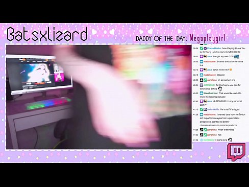 ❤️ O XOGADOR ESQUECEUSE DESCONECTAR O FLUÍS E SIROU EN DIRECTO ☑ Vídeo de sexo en nós ❌️